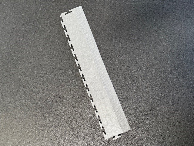 bordure gris fonce dalle pvc